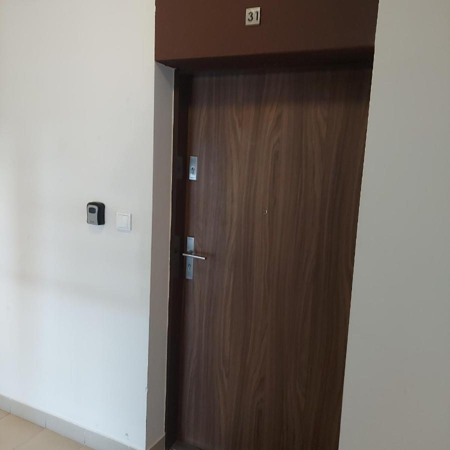 Apartament Prima 2 Apartment Жешов Екстериор снимка